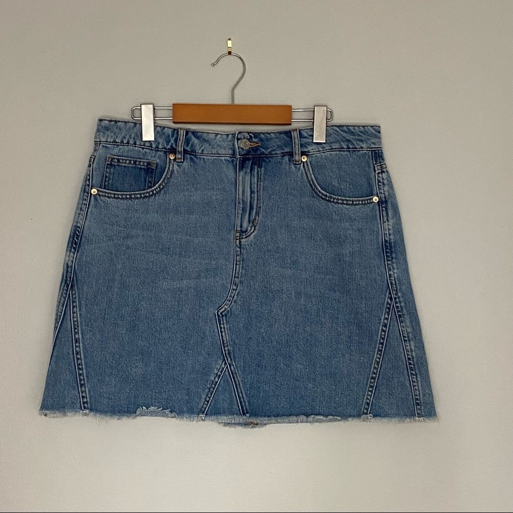 Dynamite Mini A-Line Patterned Denim Skirt